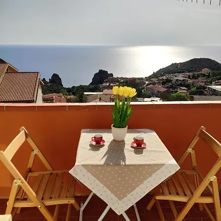 Villa Mariuccia * Nebida